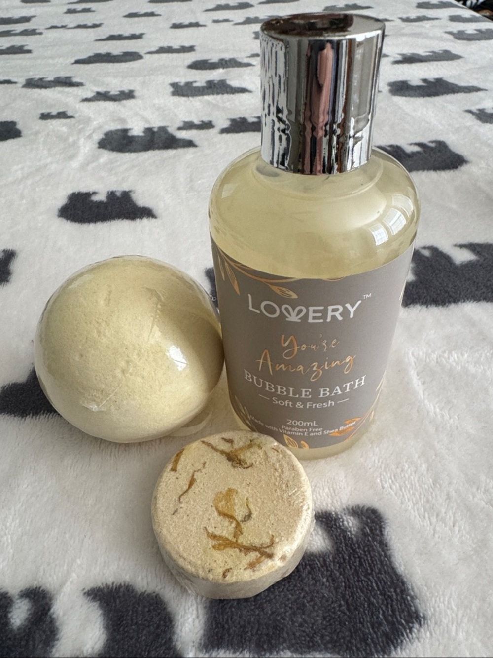 Love You're Amazing Bubble Bath & Bath Bombs, with shower fizzer